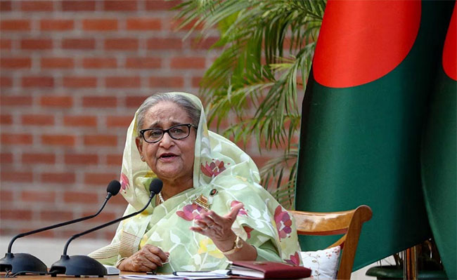 Bangladesh PM has left Dhaka palace for safer place: Report