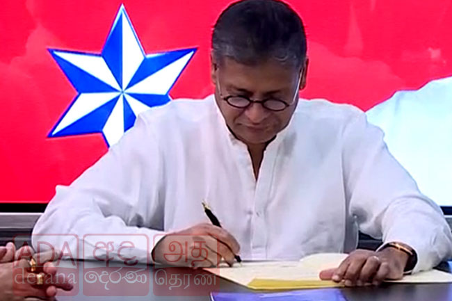 Dilith Jayaweera signs nomination papers for Presidential Election