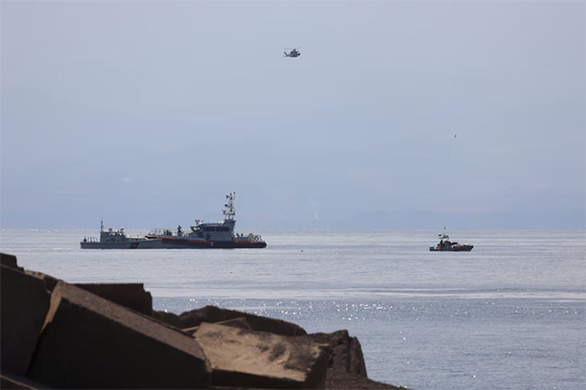 One dead, six missing after luxury yacht sinks off Sicily