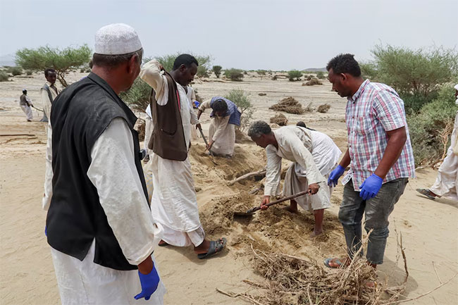 At least 30 dead, many missing after dam bursts in eastern Sudan