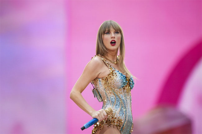 Plot to attack Taylor Swifts Vienna shows was intended to kill thousands, CIA official says