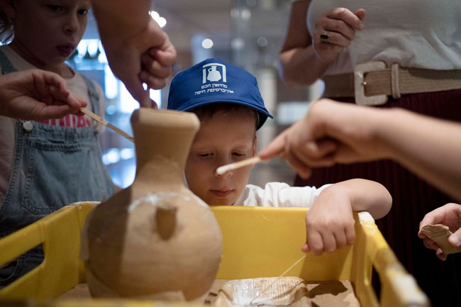 Boy who accidentally broke 3,500-year-old jar welcomed back to museum