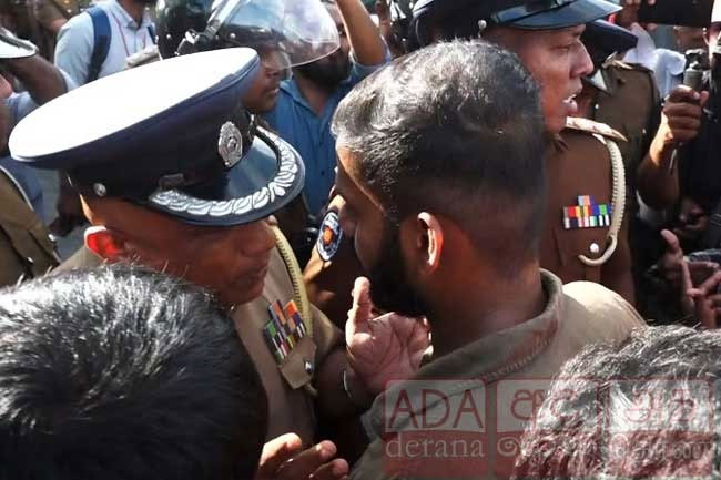 IUSF Convenor arrested during protest in Colombo 