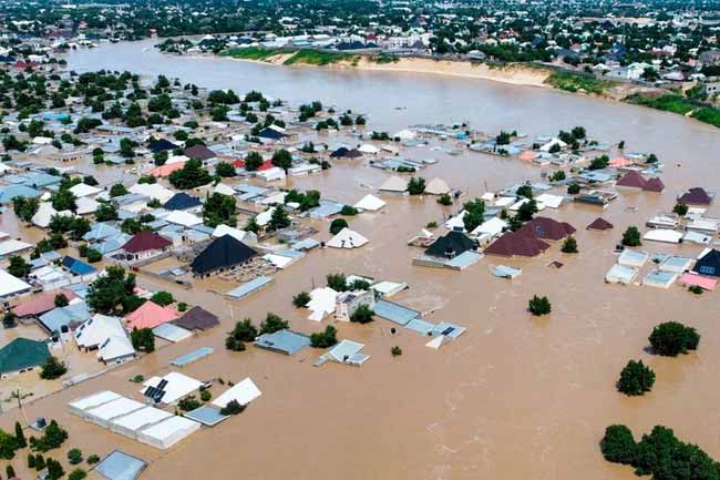 More than 200 inmates escape as Nigerian prison wall collapses in floods