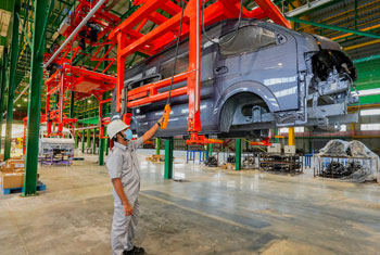 Vehicle assembly plant opened in Kuliyapitiya