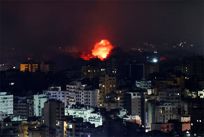 Israel strikes heart of Beirut, killing six