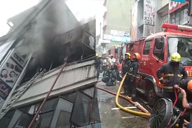 Fire breaks out at building in Pettah