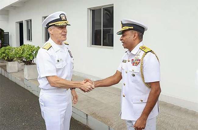 US Pacific Fleet commander meets Commander of Sri Lanka Navy