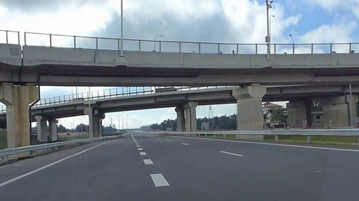 Welipenna Interchange on Expressway reopens for vehicles 