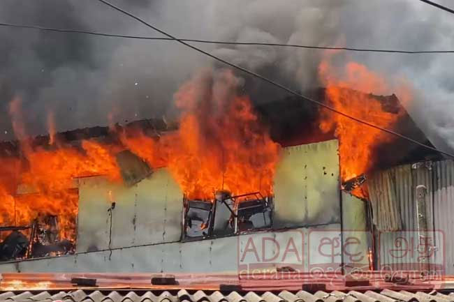 Fire breaks out at garment factory in Rajagiriya