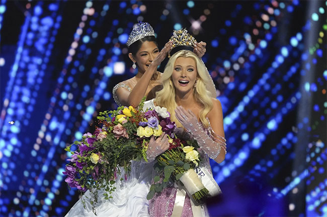 Victoria Kjr Theilvig of Denmark is crowned the 73rd Miss Universe