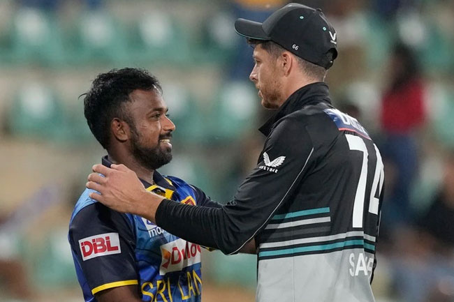 Sri Lanka put New Zealand to bat in second ODI