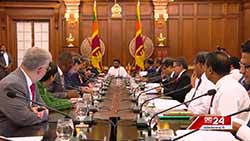 President urges IMF to strike a balance in Sri Lanka's economic recovery program (English)