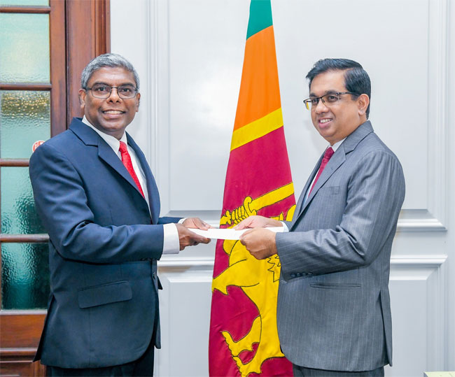 Prof. Udugamasooriya appointed Presidents Senior Advisor on Science and Technology