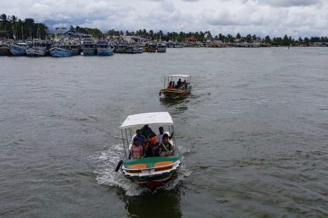 Two missing, 5 rescued after boat accident at lagoon in Negombo