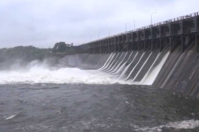 10 sluice gates opened at Rajanganaya Reservoir