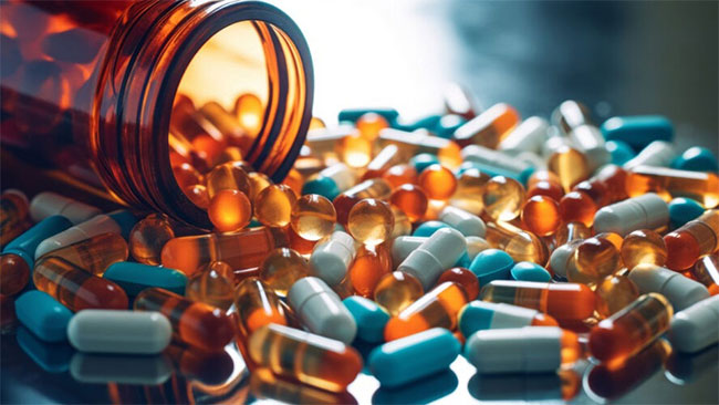 Govt. awards procurement for over 300 medicine types to local manufacturers