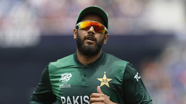 Pakistans Imad Wasim announces retirement from international cricket