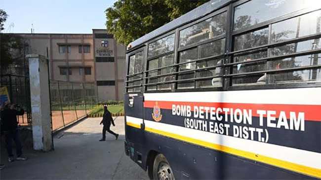 Delhi students send bomb threat to their schools to delay exams