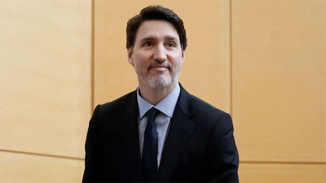 Canadas Prime Minister Justin Trudeau resigns