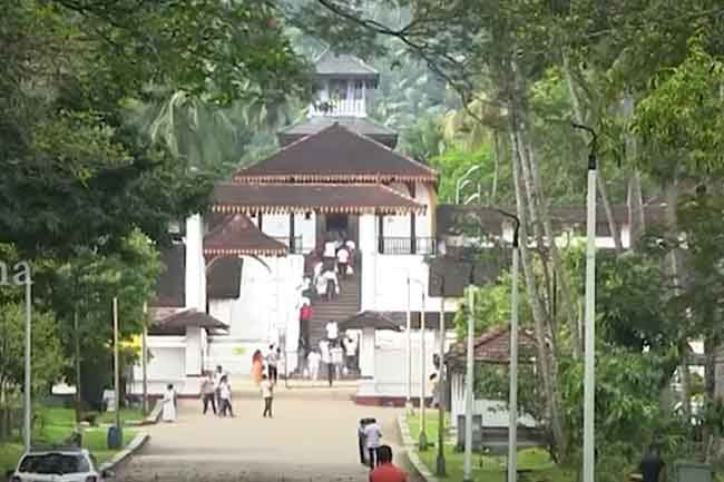 Sabaragamuwa Maha Saman Devalaya reopens