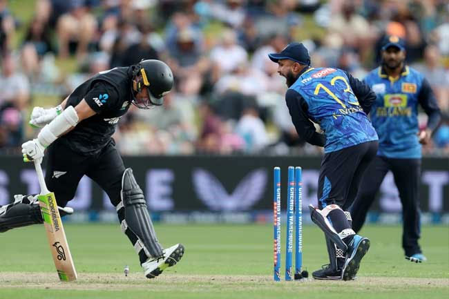 Theekshana hat-trick restricts NZ to 255-9 in 2nd Sri Lanka ODI