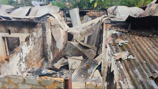 Fire destroys eight houses in Maussakelle Estate