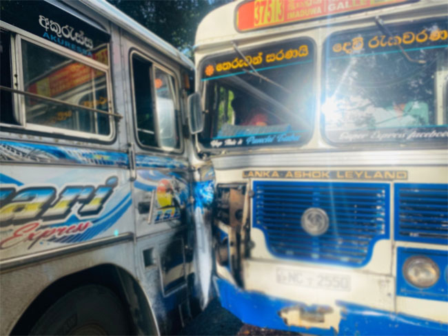 At least 29 injured in three-bus collision at Imaduwa