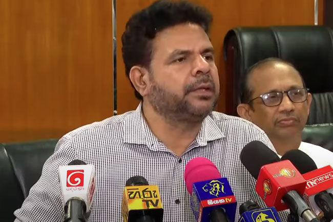 Govt delays setting guaranteed price for paddy purchase intentionally - Namal Karunaratne