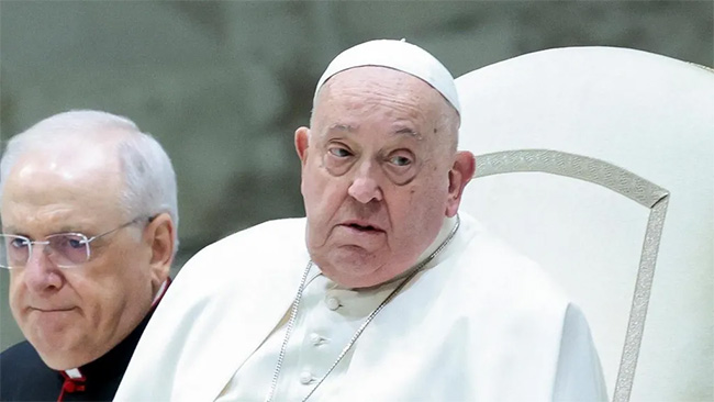 Pope remains in critical condition after respiratory crisis