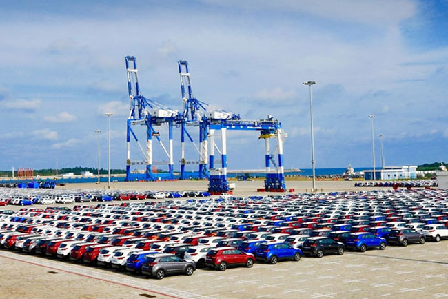 Govt eases several more restrictions on vehicle imports