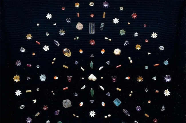Jewels linked to Buddha remains go to auction, sparking ethical debate