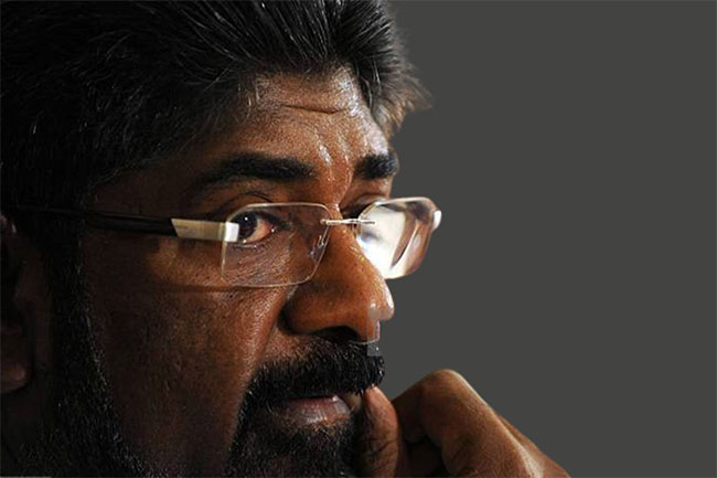 Ex-Minister Keheliya arrested by Bribery Commission