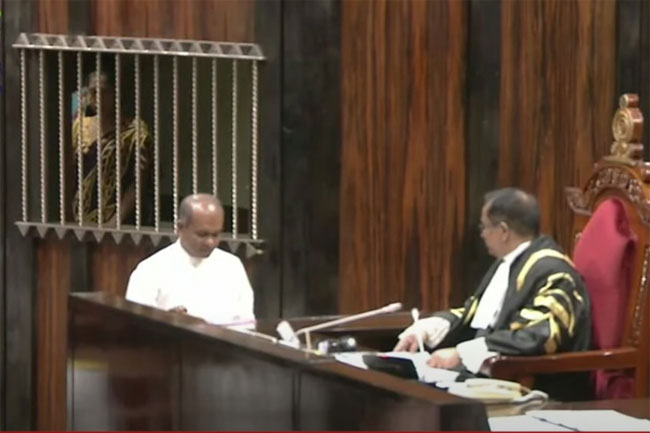 Samantha Ranasinghe takes oath as MP