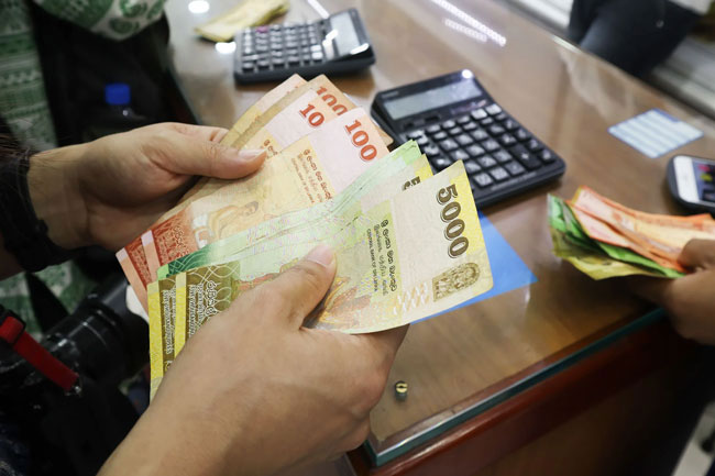 Cabinet greenlights minimum wage hike for private sector employees