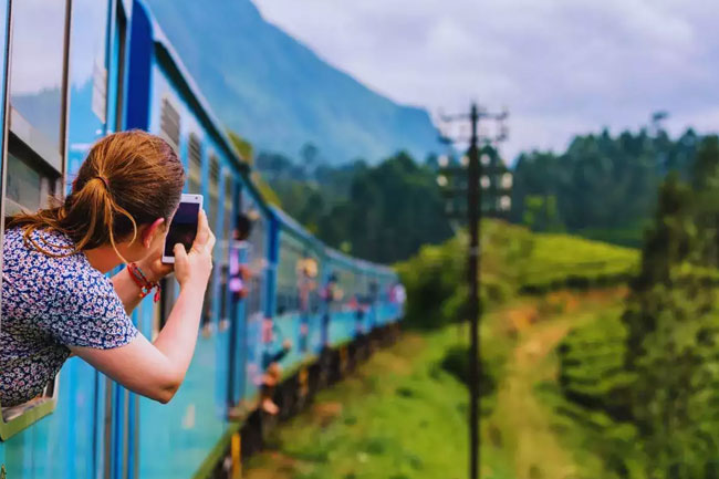 Sri Lanka records surge in tourist arrivals and earnings in early 2025