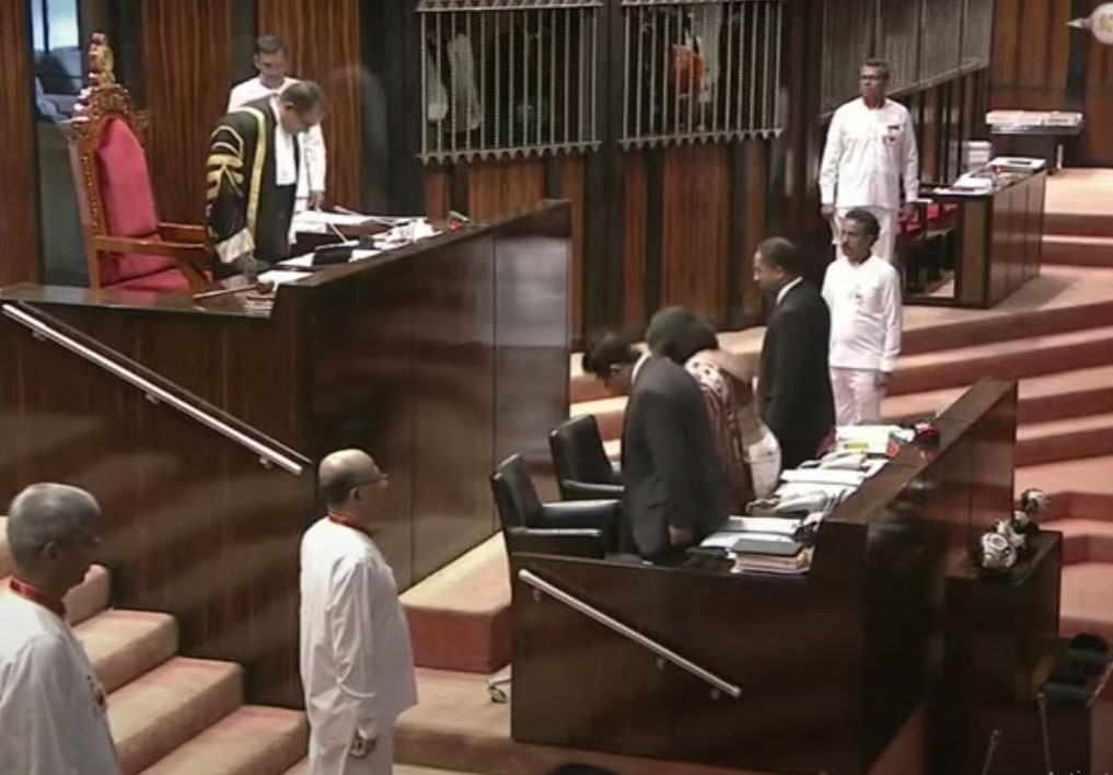 Parliamentary session begins
