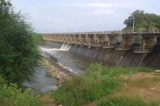 Two sluice gates of Thabbowa Reservoir opened