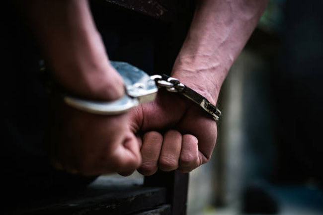 Mahaweli Authority Unit Manager arrested for soliciting bribe of Rs. 20,000