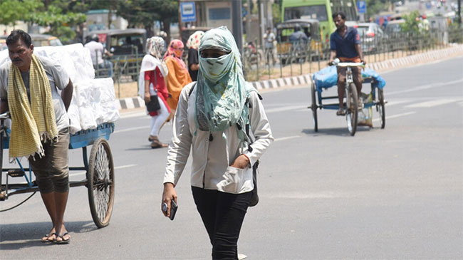 Indias 76 pct population is at high risk of extreme heat: study