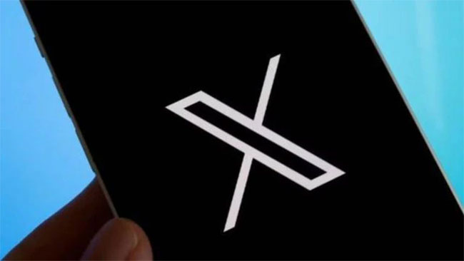 X users face endless loading screens as site faces global outage