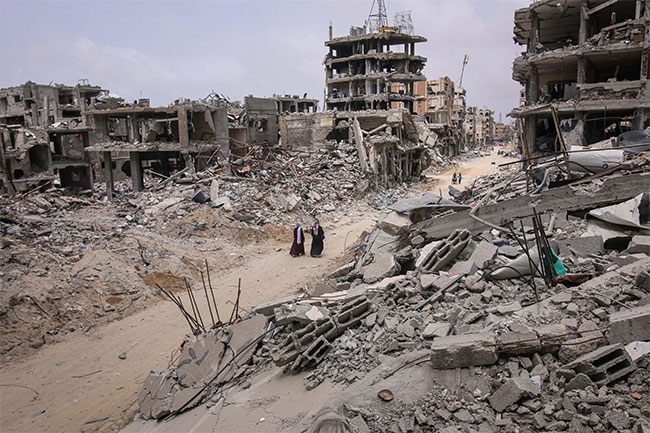 Israeli strike kills nine of Gaza doctors children, hospital says