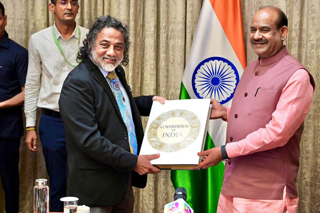 Indias Speaker thanks Sri Lankan MPs for solidarity in Indias fight against terrorism