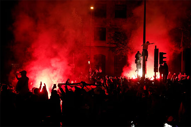 Hundreds arrested in Paris clashes after PSG Champions League win