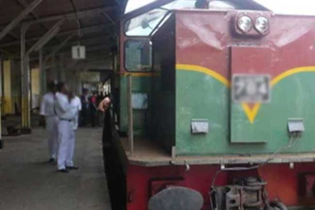Railway parcels acceptance for Kandy-Matale line suspended