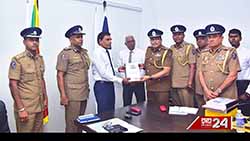Committee report on Gerandi Ella bus accident handed over to Minister (English)