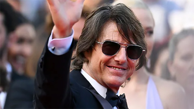 Tom Cruise to receive honorary Oscar