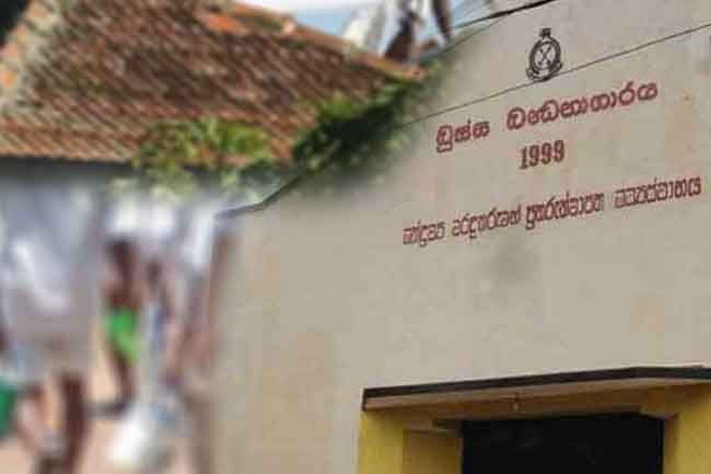 Two inmates at Boossa Prison stage roof protest