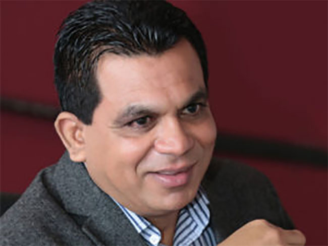 Nissanka Senadhipathi arrives at Bribery Commission