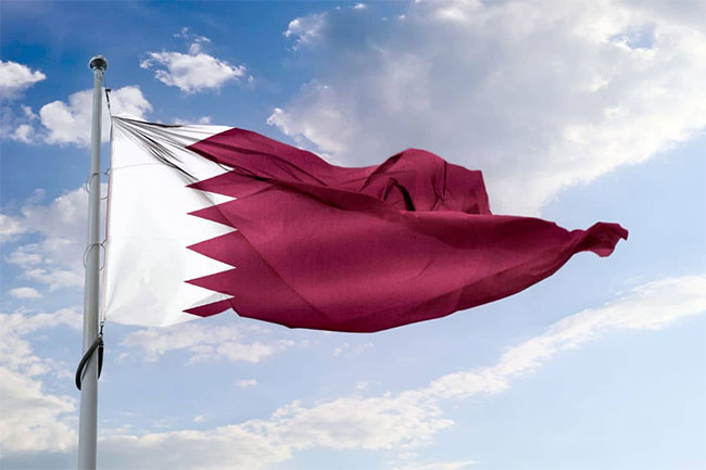 Qatar shuts down airspace temporarily amid regional crisis